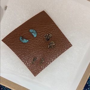 NEW w/o tags Earrings